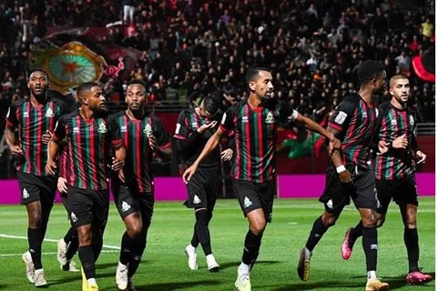 الجيش الملكي ينتزع تعادلًا ثمينًا أمام صنداونز ويتصدر المجموعة الثانية